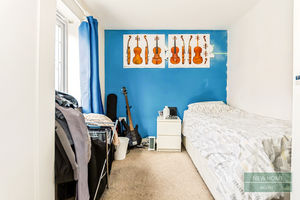 Photo 7- click for photo gallery